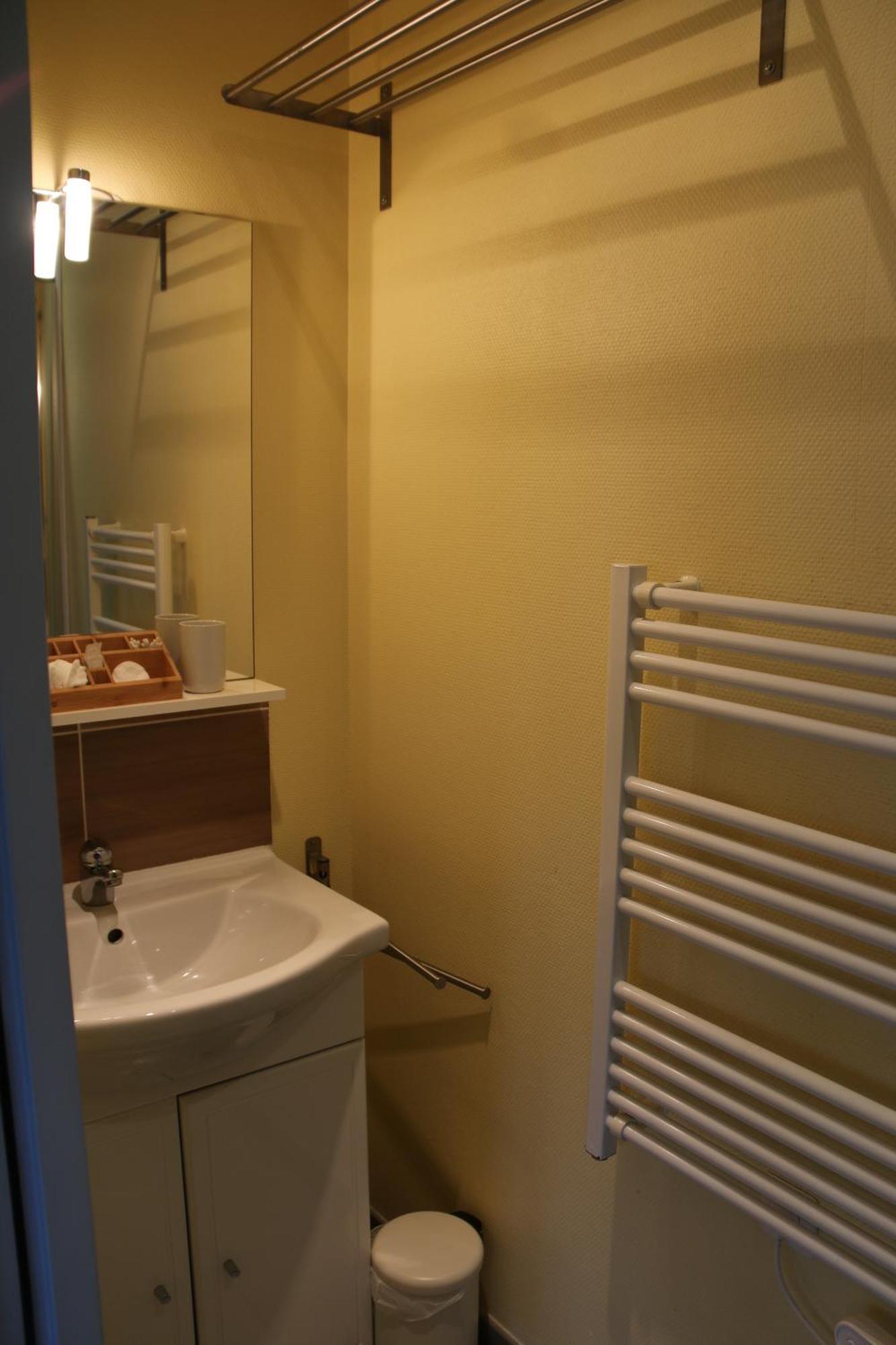 Maison Au Calme 2 Chambres Centre De Кан Екстериор снимка